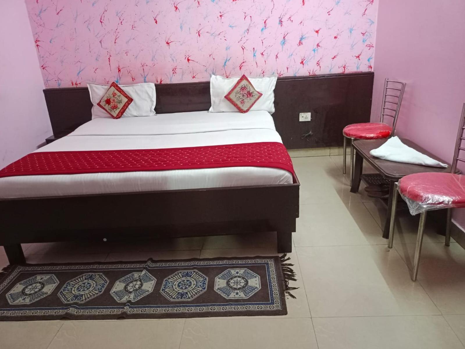 Airport Hotel Pariksheet Inn New Delhi Exteriör bild