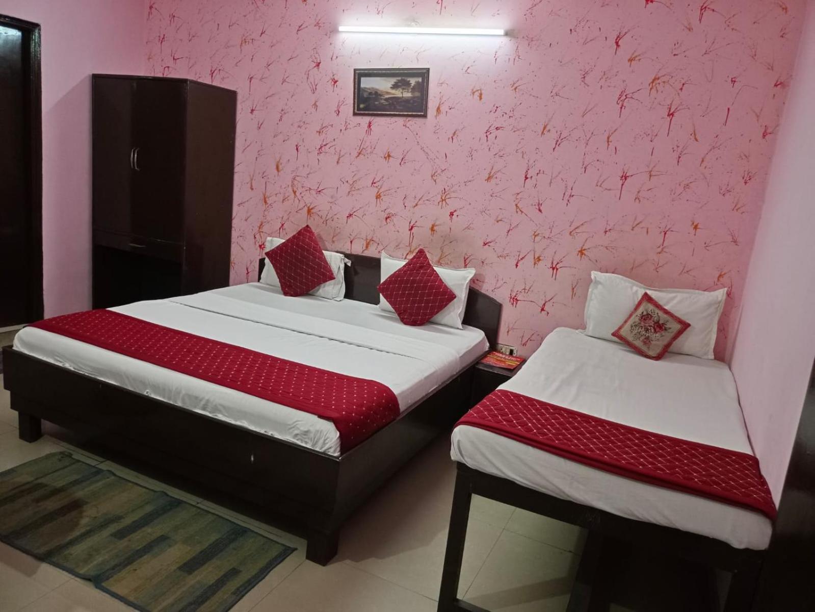 Airport Hotel Pariksheet Inn New Delhi Exteriör bild