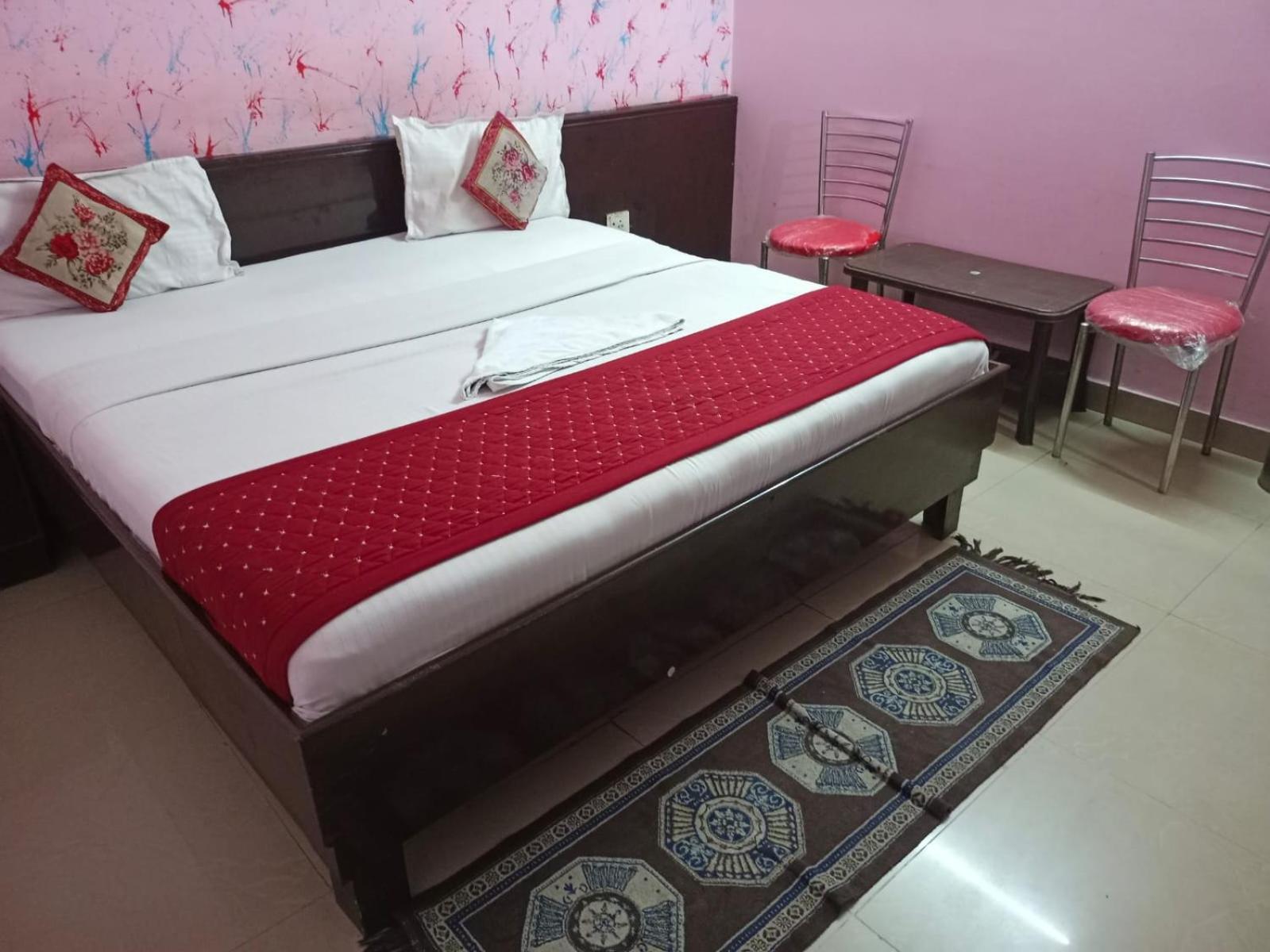 Airport Hotel Pariksheet Inn New Delhi Exteriör bild