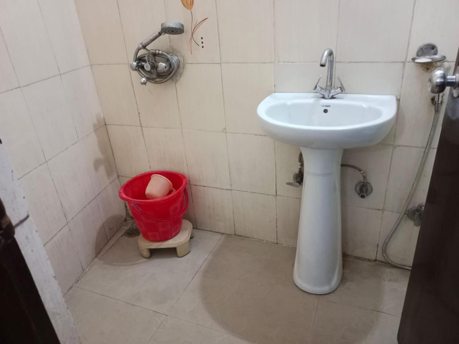 Airport Hotel Pariksheet Inn New Delhi Exteriör bild